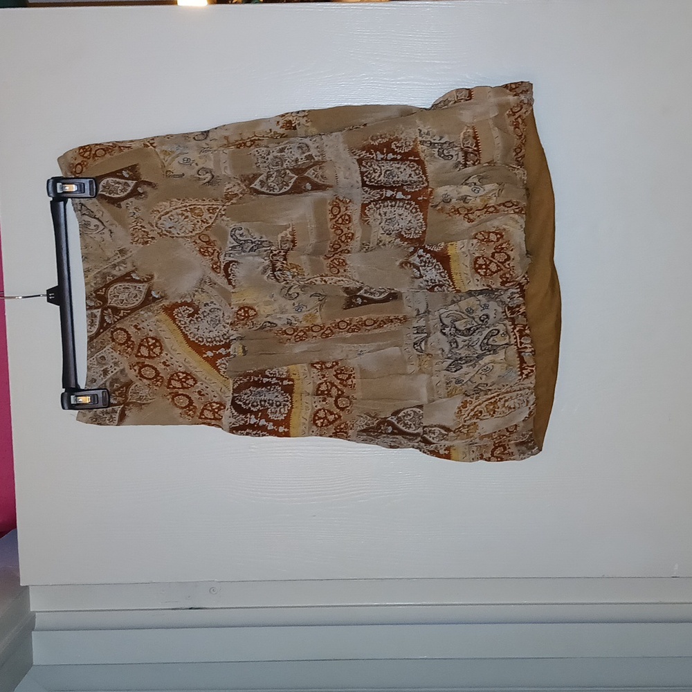 Abria Skirt